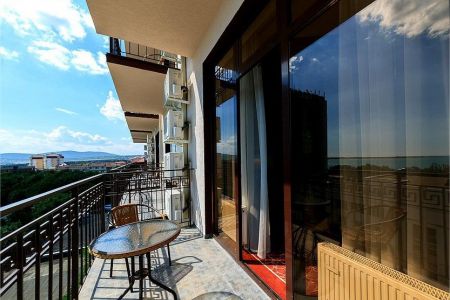 Стандартный 2-местный (2-й этаж с балконом)